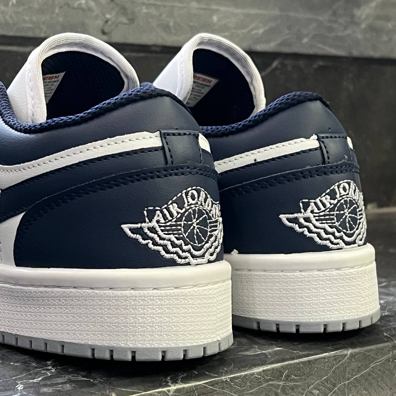 کفش کتانی مردانه نایک جردن 1 طوسی سرمه ای Nike Jordan 1