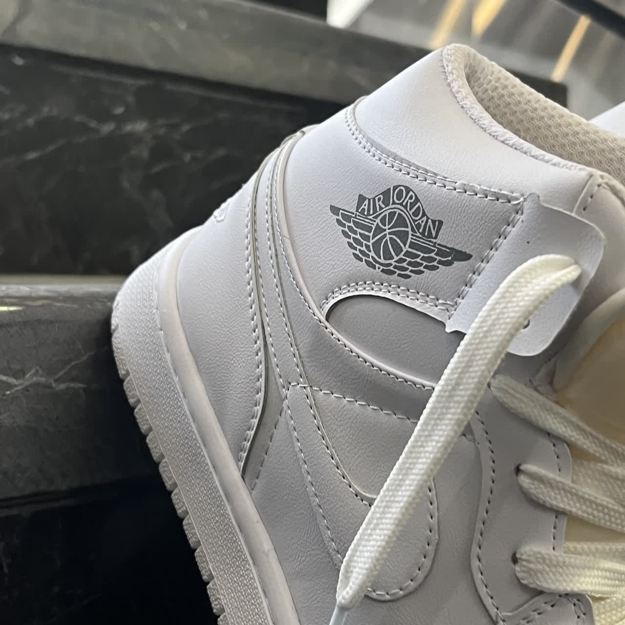 کفش کتانی مردانه نایک جردن 1 ساقدار سفید تمام Nike Jordan 1