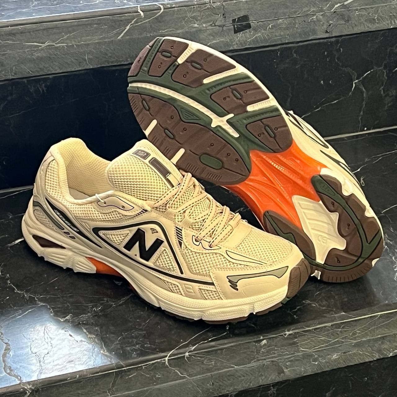 کفش کتانی مردانه بزگپا نیوبالانس 1064 کرم نارنجی 1064 New Balance