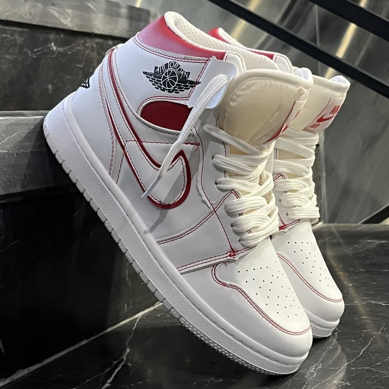 کفش کتانی مردانه جردن 1 ساقدار رد فانتوم Jordan 1 High Phantom Red