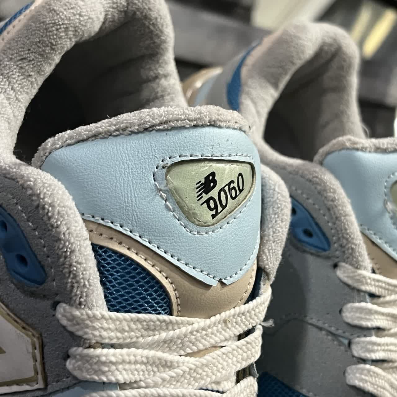 کفش کتانی مردانه نیوبالانس 9060 آبی زیره لقمه New Balance 9060