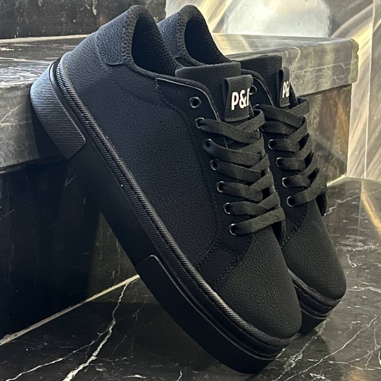 کفش کتانی مردانه ونس پل اند بیر مشکی تمام Vans Pull&Bear