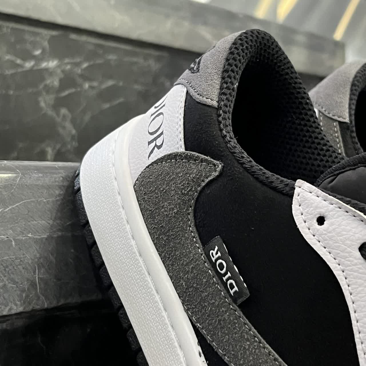 کتانی مردانه نایک ترویس مشکی سفید طوسی دیور Nike Travis