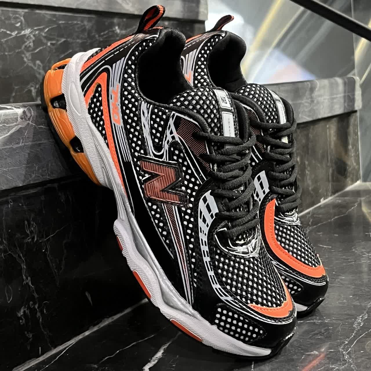کفش کتانی مردانه نیوبالانس رانینگ مشکی نارنجی New Balance