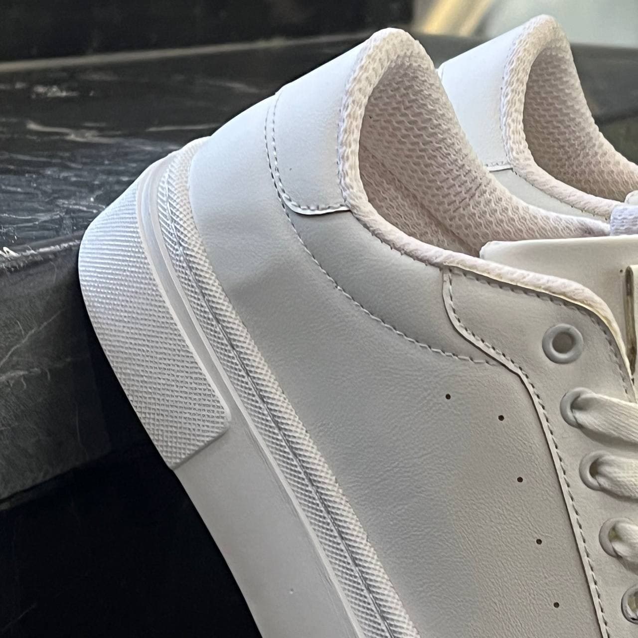 کفش کتانی مردانه ونس پل اند بیر سفید تمام Vans Pull&Bear