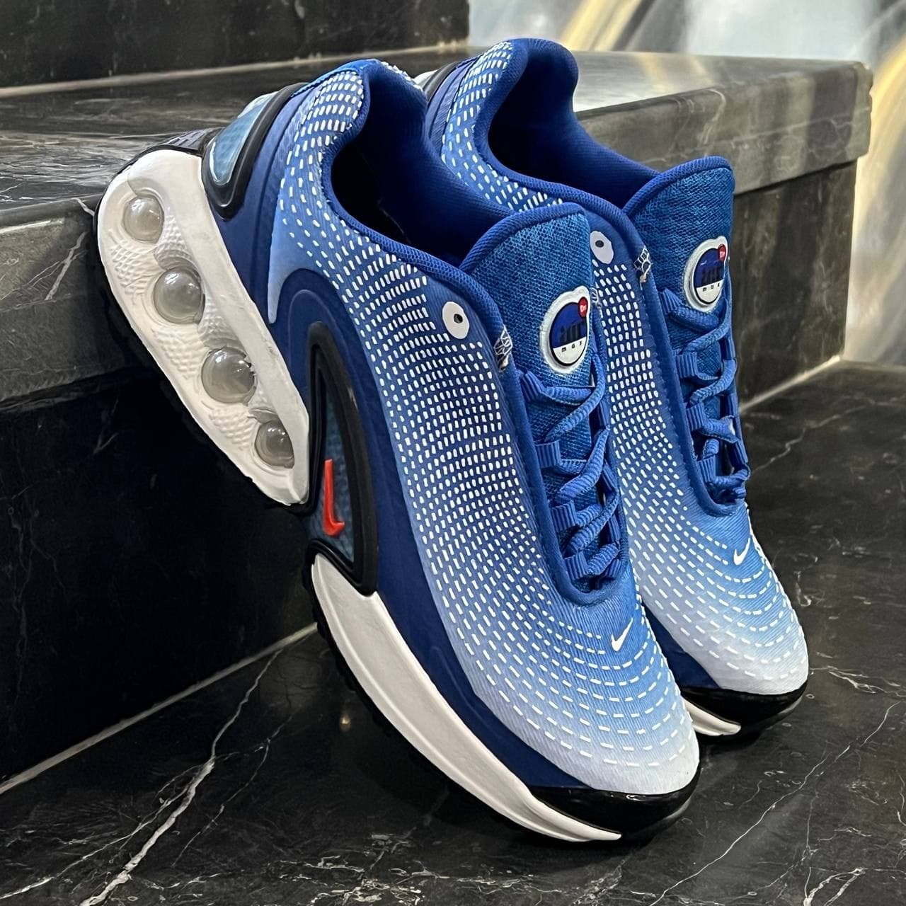 کفش کتانی مردانه نایک ایر مکس زیره کپسولی آبی سفید Nike Air Max Dn