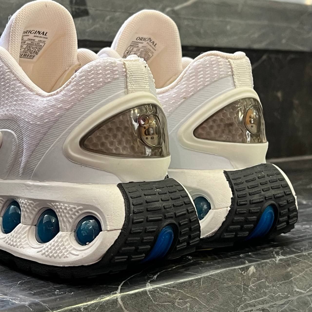 کفش کتانی مردانه نایک ایر مکس زیره کپسولی سفید تمام  Nike Air Max Dn