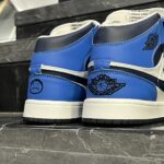 کفش کتانی مردانه نایک جردن 1 ساقدار آبی سرمه ای Nike Jordan 1 - تصویر 4