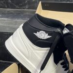 کفش کتانی مردانه نایک جردن 1 ساقدار سفید مشکی Nike Jordan 1 - تصویر 5