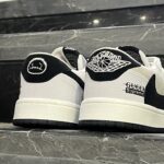کفش کتانی مردانه نایک ترویس سفید نایک مشکی NIKE travis scott - تصویر 4