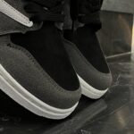 کفش کتانی مردانه نایک ترویس اسکات ساقدار مشکی طوسی NIKE travis scott - تصویر 3