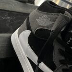 کفش کتانی مردانه نایک ترویس اسکات ساقدار مشکی طوسی NIKE travis scott - تصویر 2