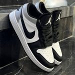 کفش کتانی زنانه نایک جردن 1 مشکی سفید طوسی Nike Jordan 1