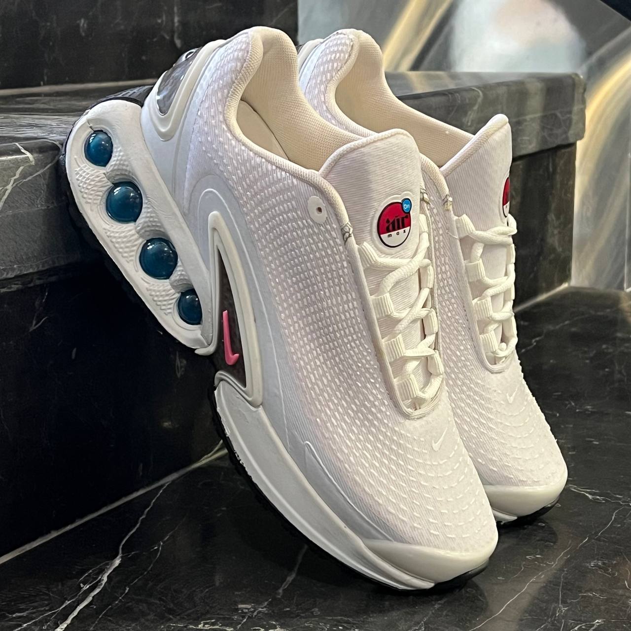 photo_2_2026-08-22_18-00-27 کفش کتانی مردانه نایک ایر مکس زیره کپسولی سفید تمام Nike Air Max Dn - تصویر 1