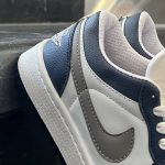 کفش کتانی زنانه نایک جردن 1 سفید سرمه ای Nike Jordan 1 - تصویر 3