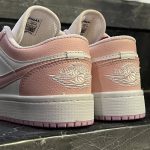 کفش کتانی زنانه نایک جردن 1 سفید صورتی Nike Jordan 1 - تصویر 2