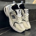 کفش کتانی نیوبالانس 530 سفید مشکی بچگانه NEW BALANCE 530