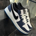 کفش کتانی زنانه نایک جردن 1 سفید سرمه ای Nike Jordan 1