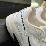 کفش کتانی مردانه نایک اینتیاتور سفید مشکی Nike Initiator - تصویر 2