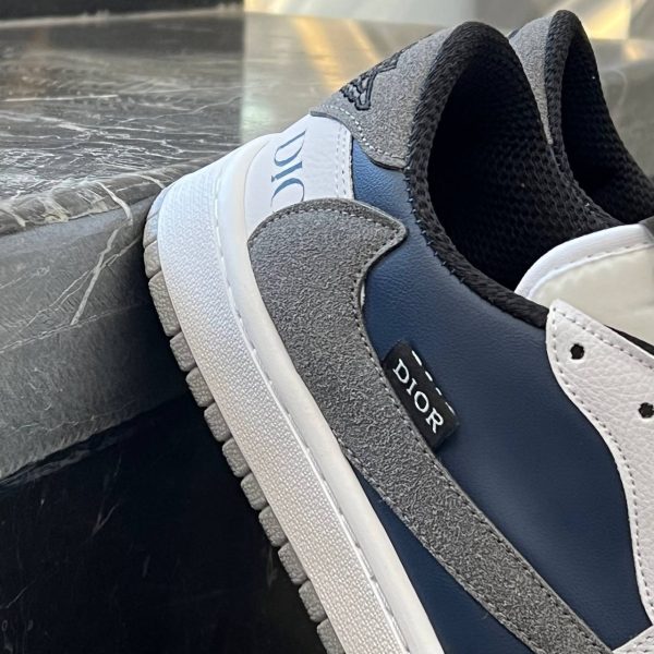 کتانی مردانه نایک ترویس سفید سرمه ای دیور Nike Travis - تصویر 3