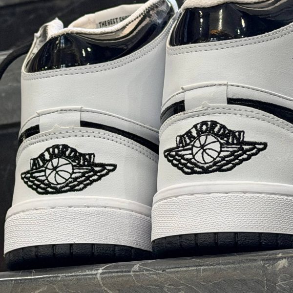 کفش کتانی مردانه نایک جردن 1 ساقدار سفید نایک مشکی Nike Jordan 1 - تصویر 2
